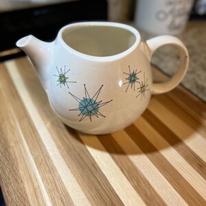 1950s Franciscan Atomic Starburst teapot no lid.